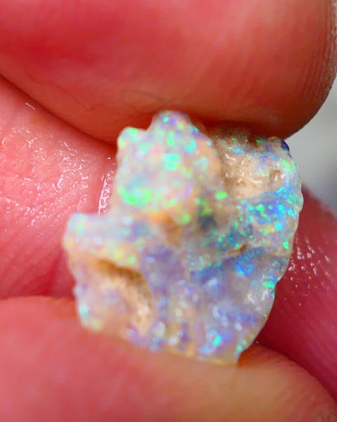 Lightning Ridge Small Untouched Crystal knobby opal rough 2.75cts Showing nice Blue/green/yellow colours 12x11x4mm Auction151