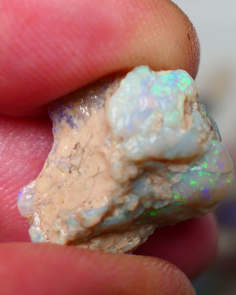 Lightning Ridge Rough opal formation 13.80cts Untouched Displaying lovely Multi colours See video  20x16x8mm Auction146