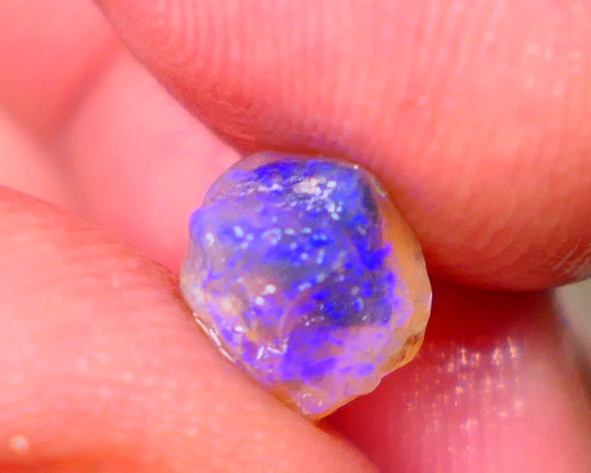 Lightning Ridge Small Bright Crystal Knobby opal rough 2.10cts Gorgeous Greens & Blues 8x7x6mm GMB-060