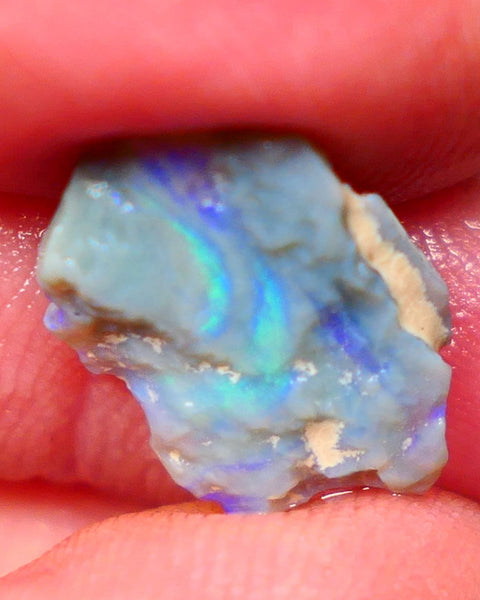 Lightning Ridge Thin dark base seam opal rough 2.90cts Picture stone possibilities ? blue fires 16x12x3mm   GMB-043