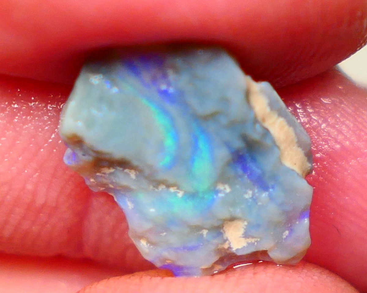 Lightning Ridge Thin dark base seam opal rough 2.90cts Picture stone possibilities ? blue fires 16x12x3mm   GMB-043