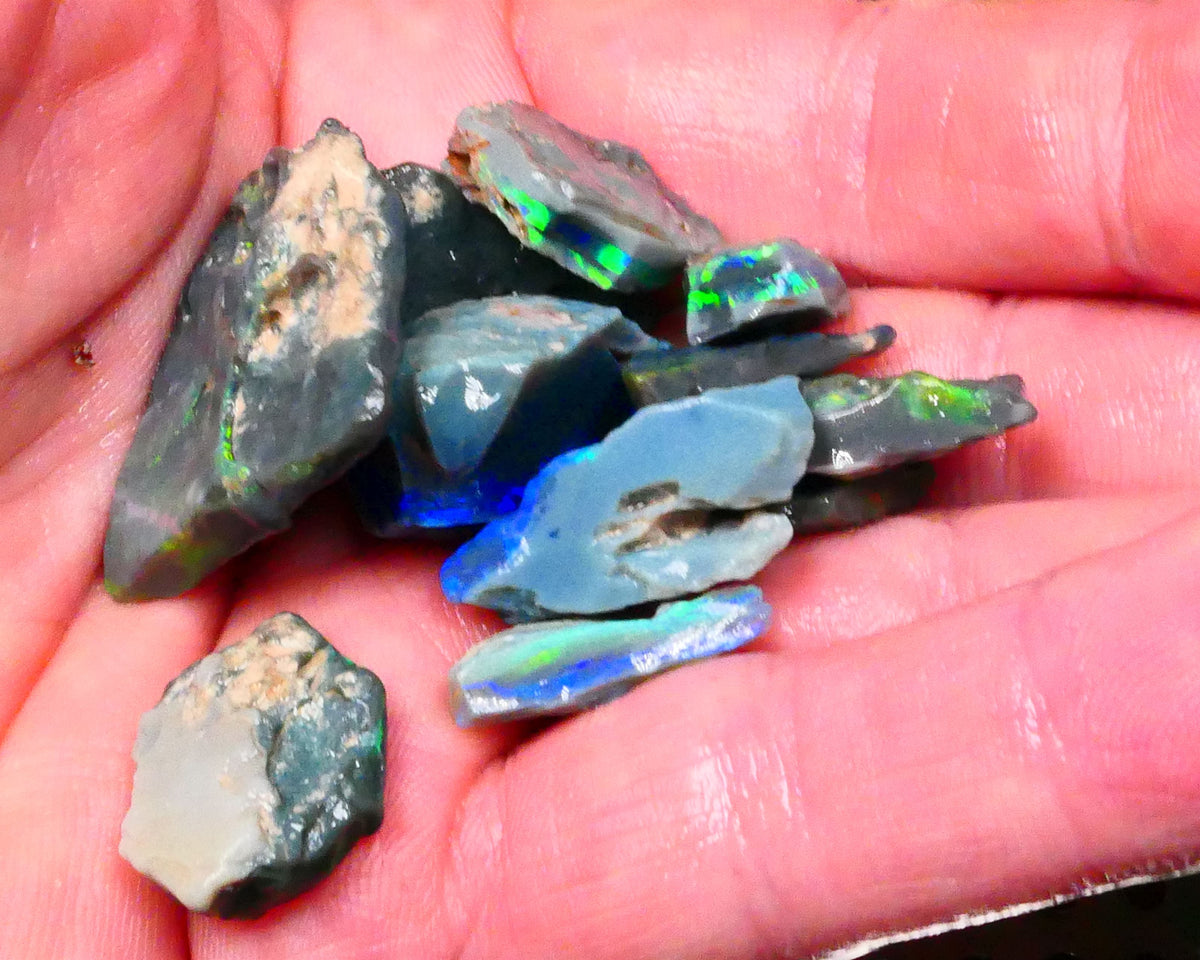 Black & Dark Red & Full spectrum seam opals of Grawin and Lightning Ridge 150cts 35mm to 10mm GEM2121