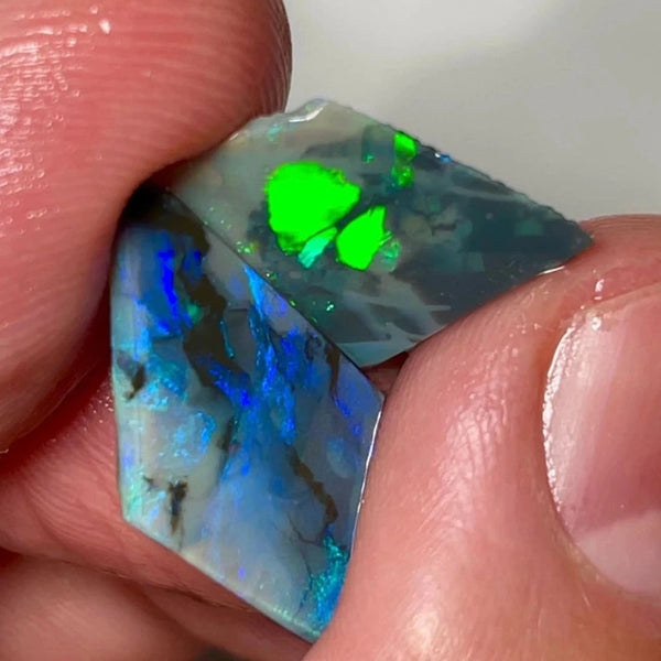 Mintabie Opal Dark Base Seam Rough Rub 5.75cts Bright Blues & Greens 22x11x2mm & 14x12x3mm 1415