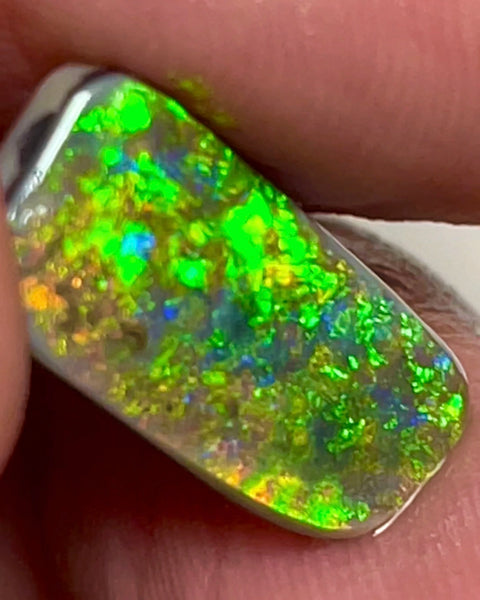 Gem Rub Of Lightning Ridge 4.95cts Stunning Super Bright & gorgeous Electric Multifires for setting in fine jewellery  17.00x 8.00x 3.00mm