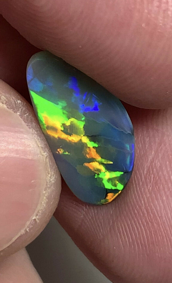 Australian Semi Black Opal Gemstone 1.9cts Gem Grade  N5 Body Tone B2 Brightness Amazing Multi fires & Killer Ribbon pattern 17x9x1.5mm GEM999