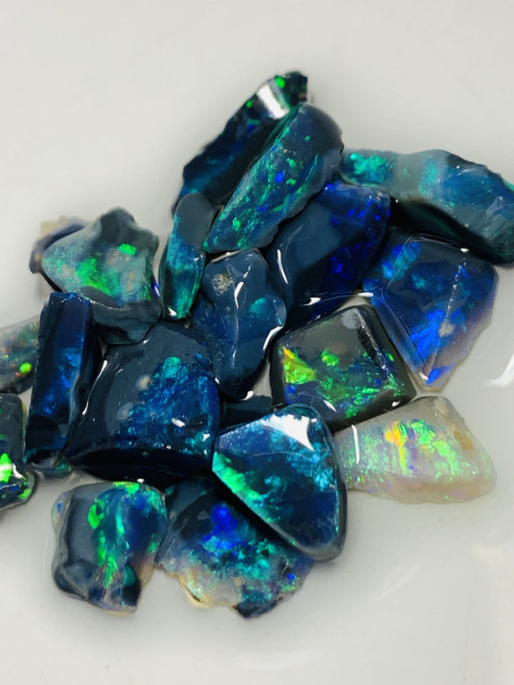 Australian Rough n Rubs Mulga® Field Black Opal Parcel 26cts Top High Grade Beautiful & Bright MULTIFIRES for cutters 10x7x2mm to 6x4x2mm WSE18