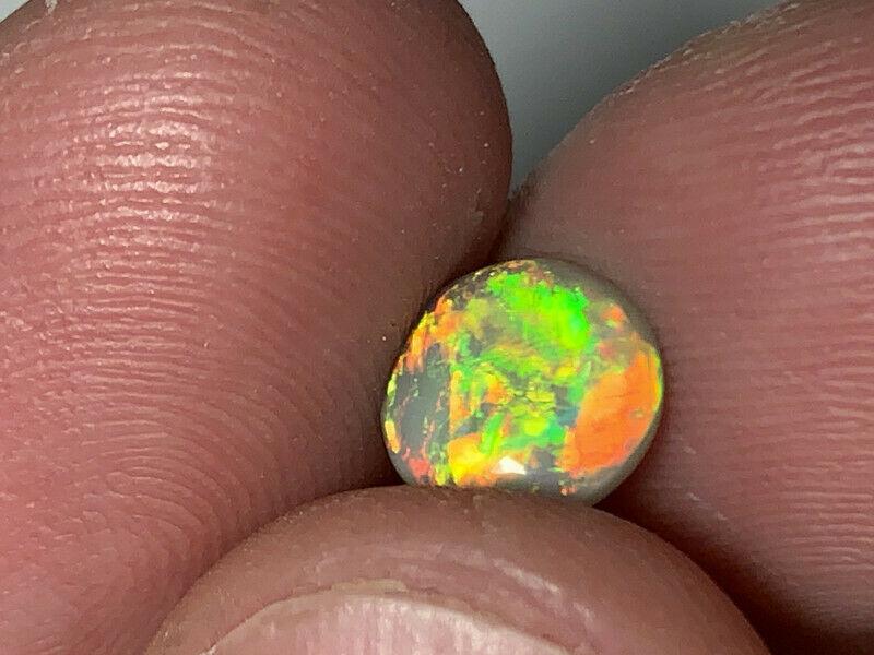 Australian Semi Black Opal Gemstone 1.2cts N6 Body Tone B1 Brightness Stunning Multi fires & Broad flash pattern 8x8x2.5mm  GEM02