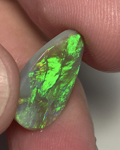 Australian Rough / Rub Dark Crystal opal 4.6cts Stunning Big Clean Bright Mostly Green fires 19x12x3mm WSM84